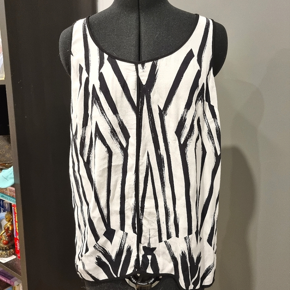 Witchery Stripey Blouse - Picture 2 of 8